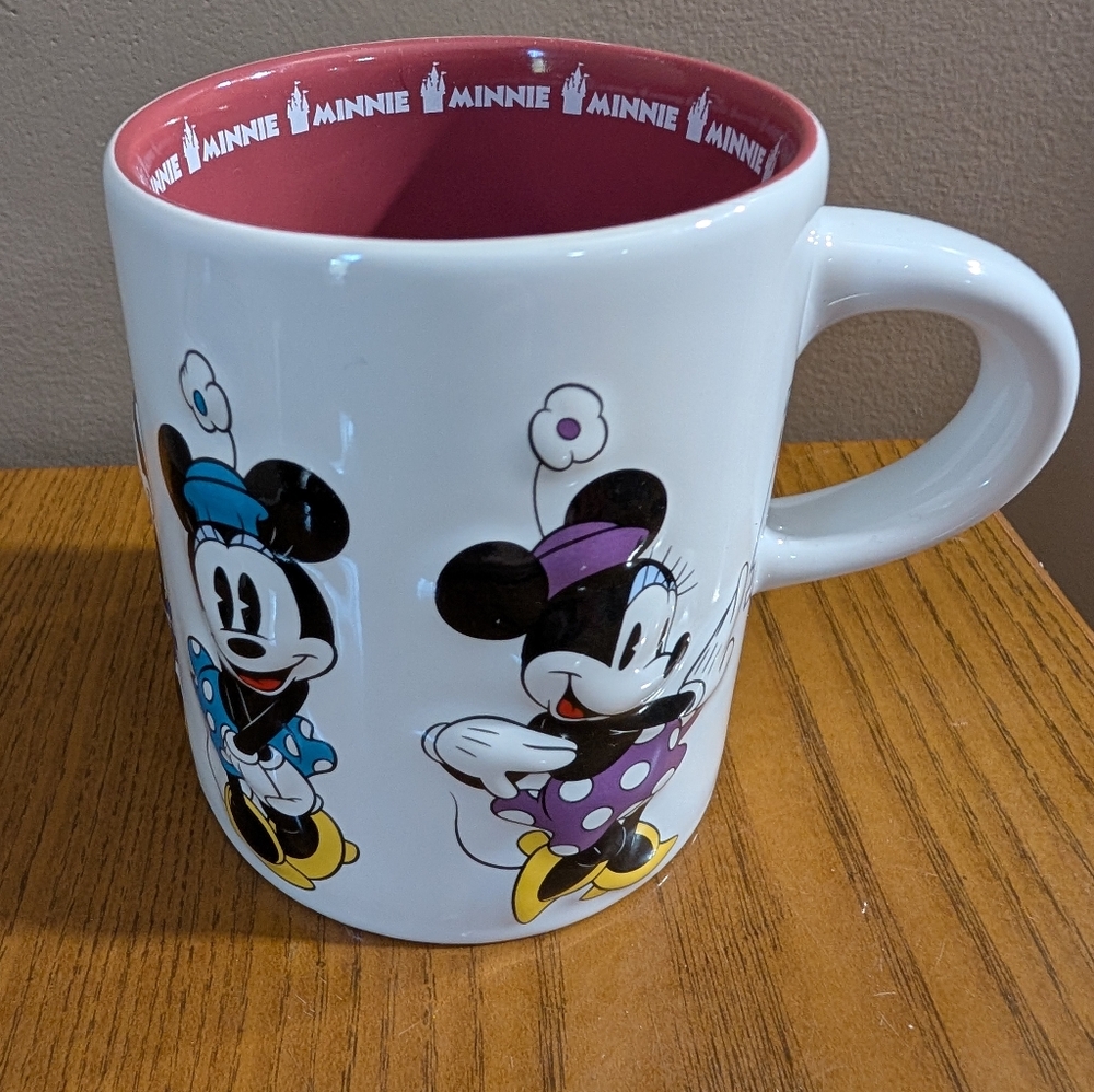 Disney Minnie Mouse Mug, Color: Multiple Colors